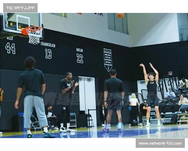 杨瀚森接受开拓者助教杰特别特训 深入适应NBA战术体系挑战 杨瀚森接受开拓者助教杰特别特训 深入适应NBA战术体系挑战