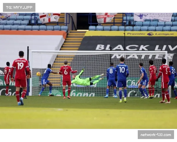 联赛竞争格局呈现多元化 中游球队时有亮眼表现