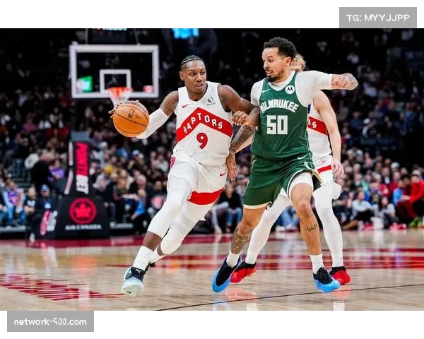 猛龙大胜残阵雄鹿 东部中游格局出现新变数