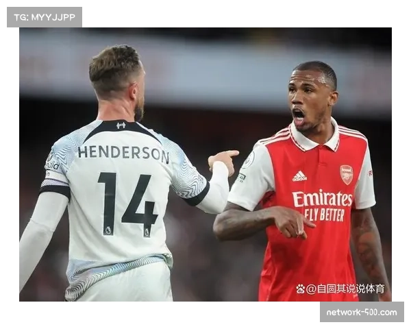 弗赖堡两球领先遭逆转:曼赞比世界波后防线崩盘关键节点